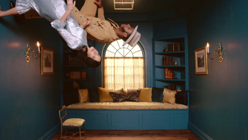 KACEY MUSGRAVES & LEON BRIDGES - PRESENT WITHOUT A BOW